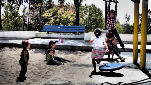 Děti - děti na pískovišti - dítě