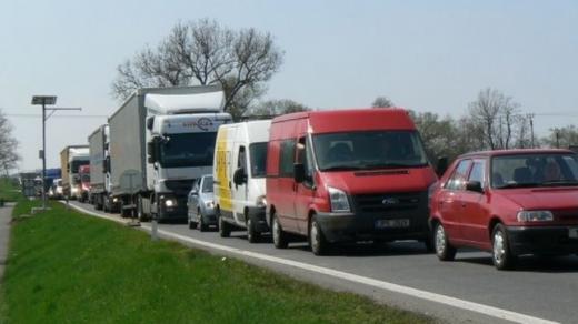 Kolona, zácpa, doprava