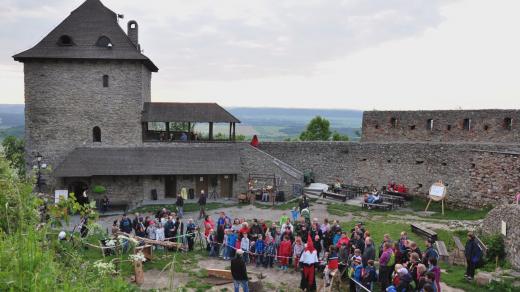 V prostorách zříceniny se během turistické sezóny koná celá řada kulturních akcí