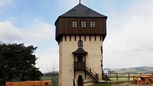 Hrad Hartenštejn prokoukl