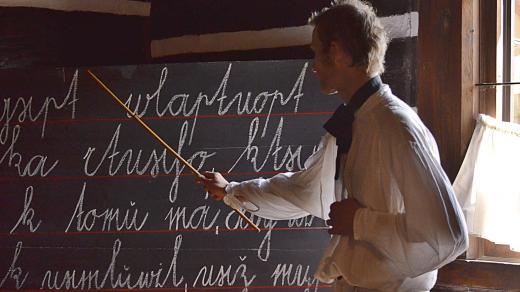 Každoročně v červnu najdete i v Barunčině škole oživlé postavy