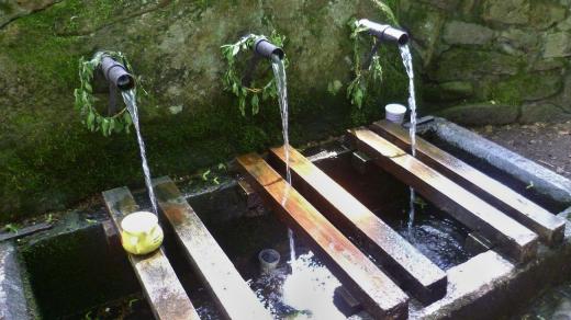 Pramen Zlaté studánky je cyklický. Neteče po celý rok