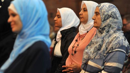 Společná modlitba křesťanů a muslimů.Kostel Nejsvětějšího Srdce Páně, nám.Jiřího z Poděbrad, muslim, víra, terorismus