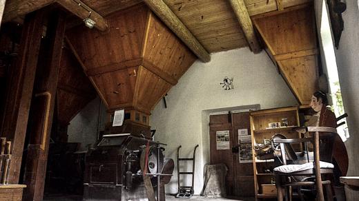 Mlecí stroj z první republiky