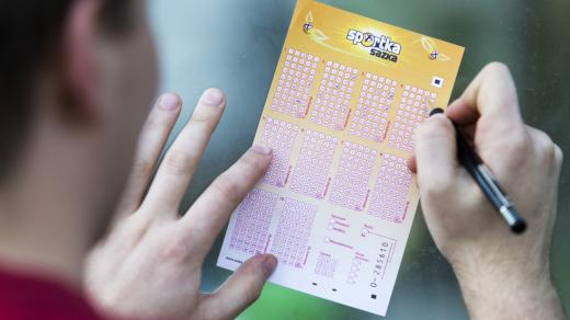 Loterie, sázka, sázenka, Sazka, Sportka