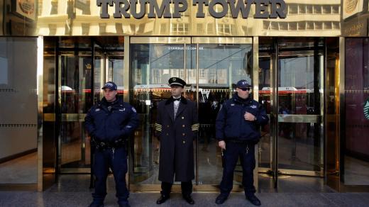 Vstup do Trumpova mrakodrapu Trump Tower