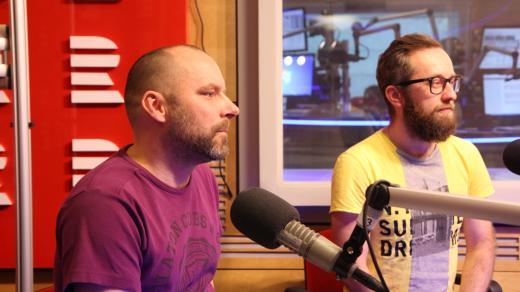 Petr Laně a Jan Rous odpovídali na otázky moderátorka Jana Pokorného 