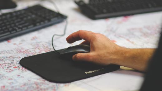 Syndrom karpálního tunelu