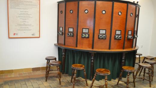 Prostorový vjem funguje tak, že jsou ze stejného místa vyfocené dvě fotografie, přičemž mezi nimi musí být určitá malá vzdálenost