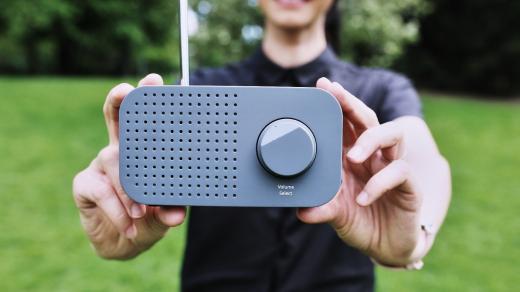 Digitální rádio s technologií DAB+ a Iva Jonášová
