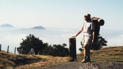 Zdeněk Susa a jeho poutní cesta do Santiaga de Compostela; výhled na Pyreneje