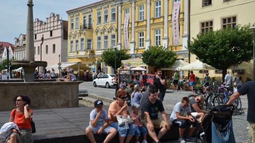 Slavonice na přelomu července a srpna ožívají filmovým a hudebním festivalem