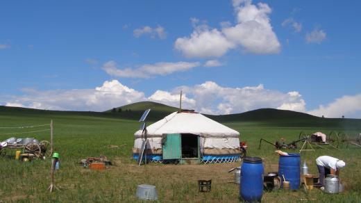 Sucho v mongolské stepi