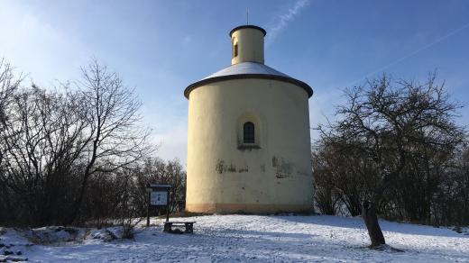 Novorománská rotunda na Ovčím vrchu