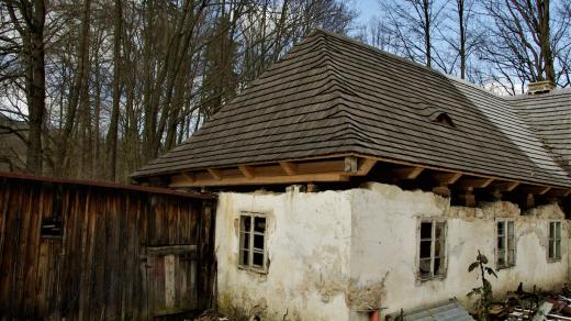 Část ivanitské poustevny, které se díky rekonstrukci vrací původní podoba