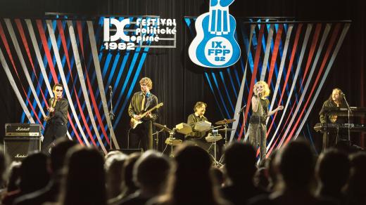 Festival politické písně - Svět pod hlavou