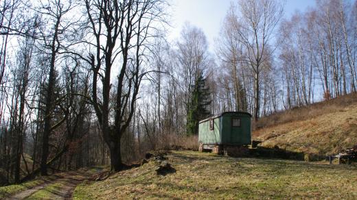 Někdejší dům nahradila rekreační maringotka