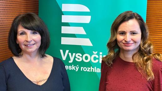 Výkonná ředitelka studijních centr BASIC pro ČR Zdeňka Masopustová a ředitelka studijních center v Jihlavě a v Pelhřimově Veronika Šmejkalová byly hosty Hely Dvořákové