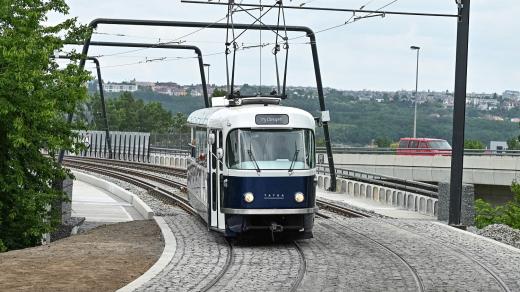 Tramvajová estakáda Krejcárek po rekonstrukci