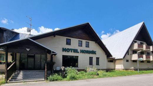 Hotel Horník ve Žďárských vrších je na prodej, podobně jako dalších devět ubytovacích zařízení