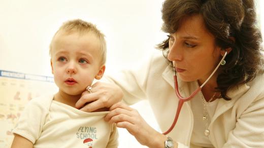 Lékař (ilustrační foto)