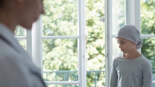 Dítě, rakovina, onkologie, chemoterapie, ozařování