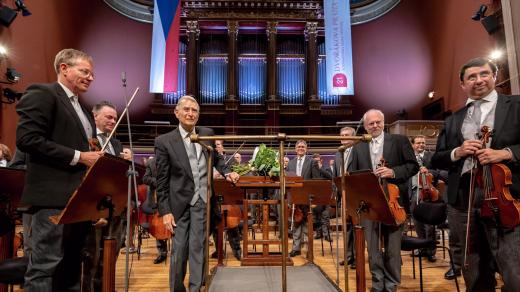 Vídeňští filharmonici a Herbert Blomstedt, Dvořákova Praha