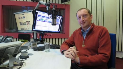 Robin Böhnisch ve studiu Českého rozhlasu Hradec Králové