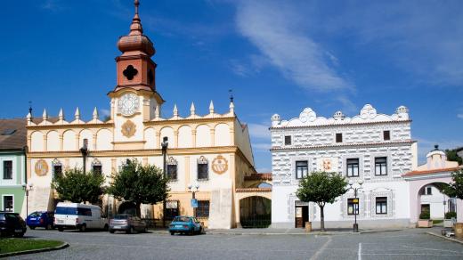 Stará radnice a Weisův dům ve Veselí nad Lužnicí