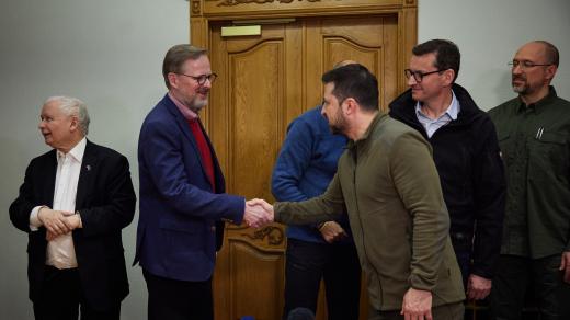 Ukrajinský prezident Volodymyr Zelenskij v Kyjevě přivítal českého premiéra Petra Fialu
