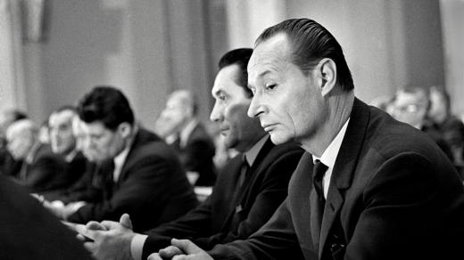 První tajemník ÚV KSČ Alexander Dubček 18. října 1968 během hlasování o smlouvě o podmínkách dočasného pobytu sovětských vojsk na území Československa
