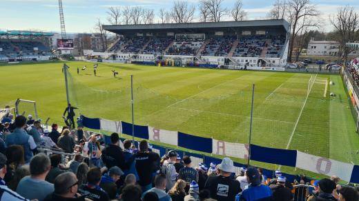 Z návštěvy fotbalového stadionu v Českých Budějovicích