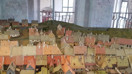 Detail modelu židovského města v třebíčské synagoze