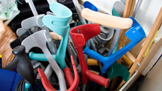 V půjčovně si půjčíte drobné pomůcky...