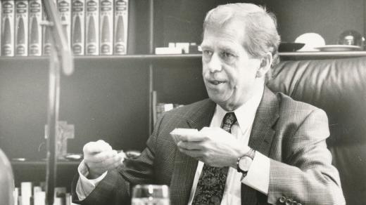 Václav Havel ve své pracovně