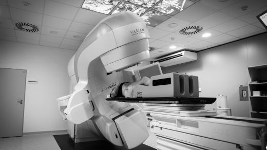 Lineární urychlovač (ilustrační foto)