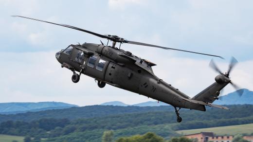 Sikorsky UH-60M Black Hawk 7642, který používá slovenská armáda