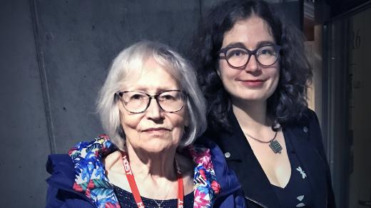 Marta Kubišová a Eliška Vidomus v ArtCafé