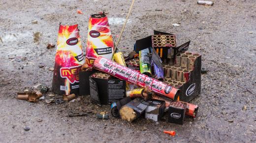 Zábavní pyrotechnika