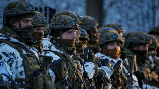 Ukrajina provádí vojenská cvičení, zatímco se země připravuje na možnost konfliktu s Ruskem