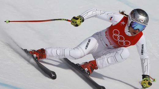 Ester Ledecká během olympijského závodu super-G.