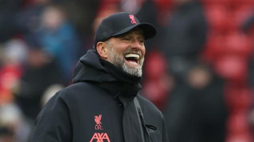 Jürgen Klopp v aktuální sezoně stále nemůže probrat tým Liverpoolu. V pondělí 13. února jeho svěřence čeká derby s Evertonem