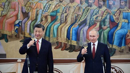 Čínský prezident Si Ťin-pching a jeho ruský protějšek Vladimir Putin