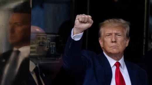 Donald Trump dorazil k soudu