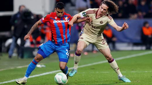 Viktoria Plzeň zvládla souboj se Servette Ženeva a postoupila do čtvrtfinále Evropské konferenční ligy, ve kterém vyzve Fiorentinu