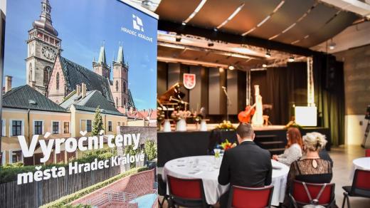 Hradec Králové rozdal výroční ceny města výjimečným osobnostem