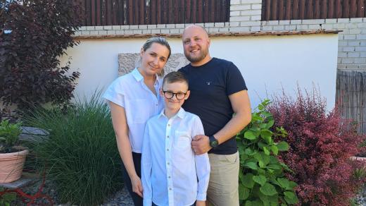 Král kunovické Jízdy králů 2024 Patrik Libosvár s rodiči