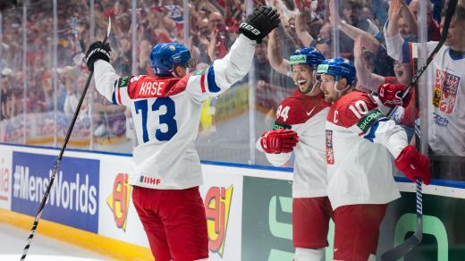 Druhý den mistrovství světa v hokeji zakončili čeští hokejisté výhrou nad Nory