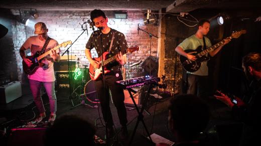 Good Times Only na Startér Showcase v café V lese