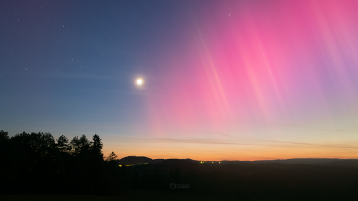 Polární záře jak ji zachytil astrofotograf Petr Horálek u Záhořic na Karlovarsku 11. května 2024